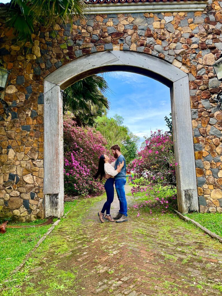 Portal - Estrada da Graciosa 