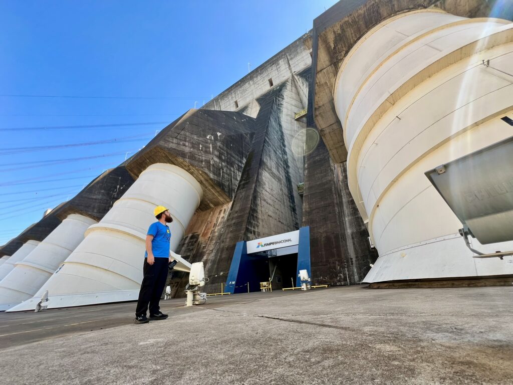 Itaipu Binacional em Guia de Viagem para Foz do Iguaçu
