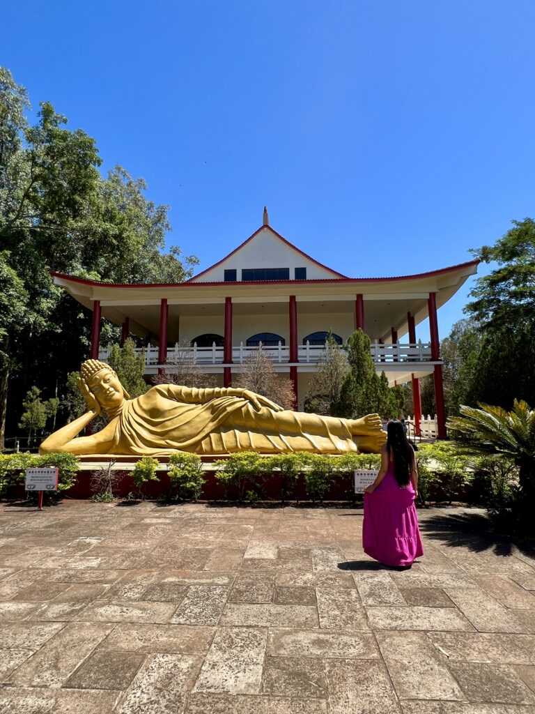 Templo Budista em guia de viagem para Foz do Iguaçu