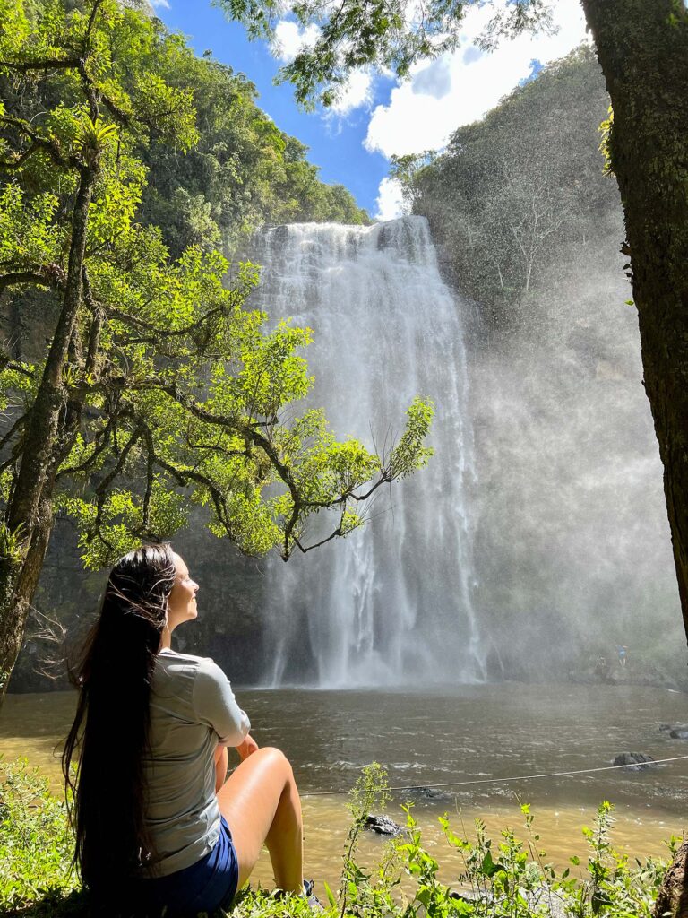 O Salto Santa Rosa não pode ficar de fora do roteiro por Tibagi/PR